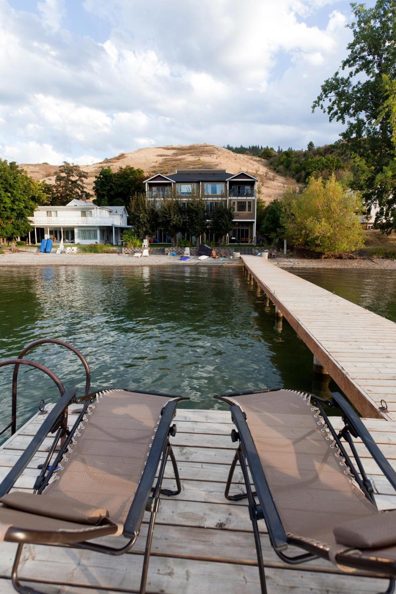 Okeefes Landing Bed & Breakfast Vernon Exterior photo